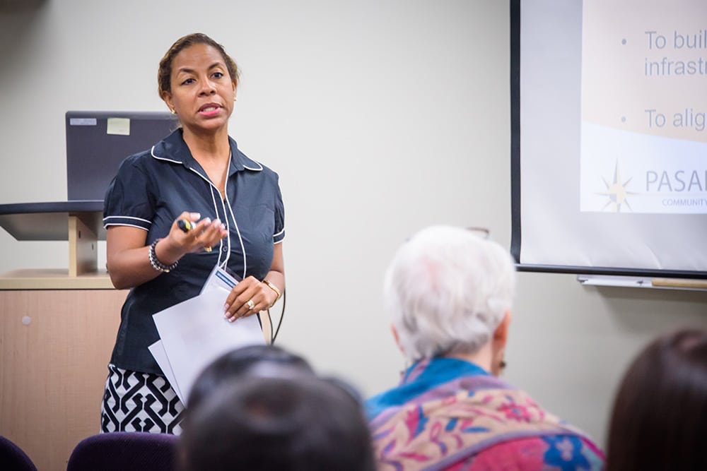 Vanessa Ayala teaching